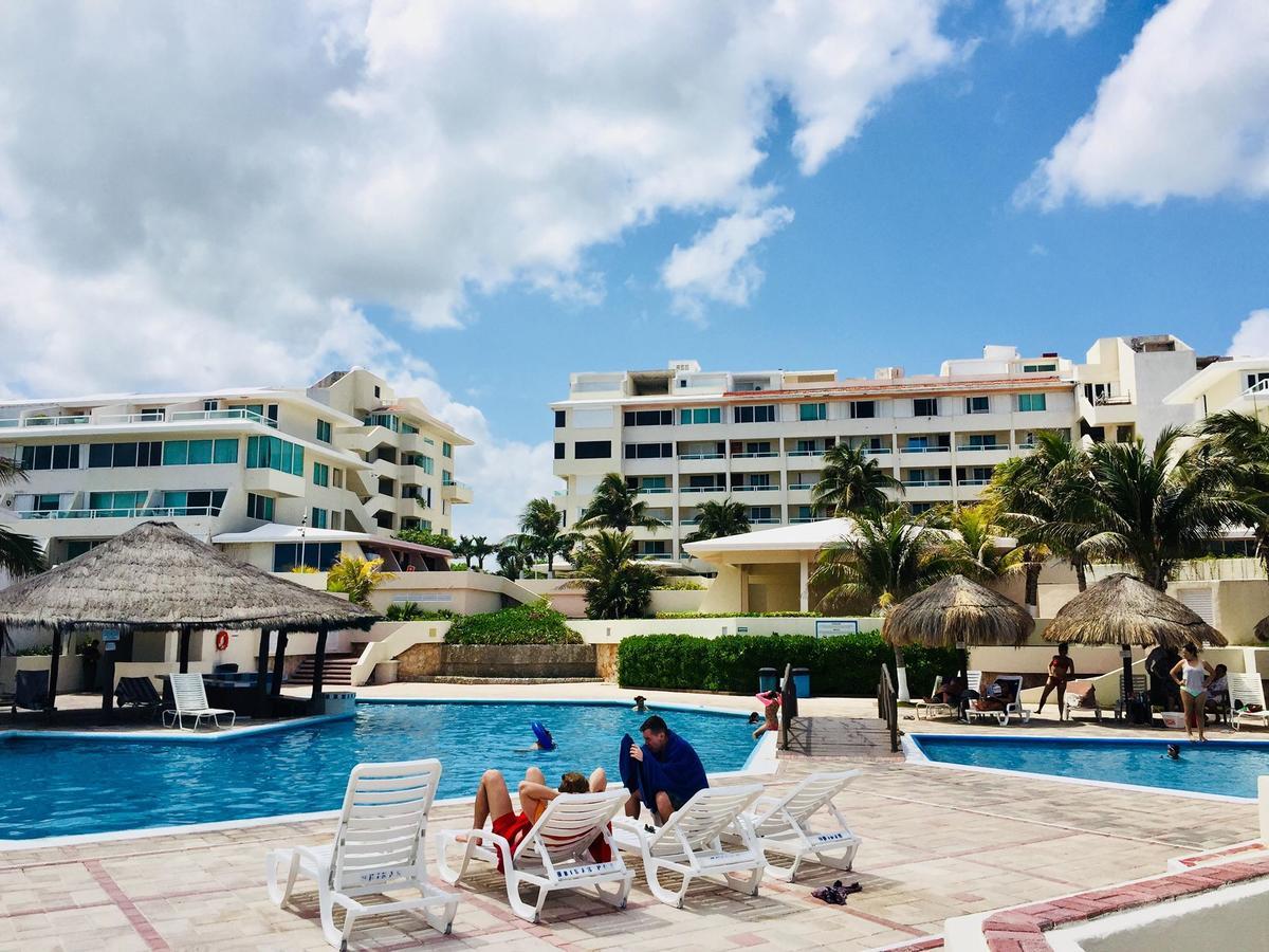 Brisas Sealight Apartment Cancun Dış mekan fotoğraf